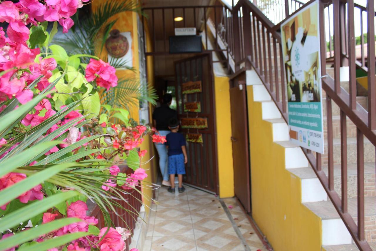 Boquete Town Hostal Ngoại thất bức ảnh